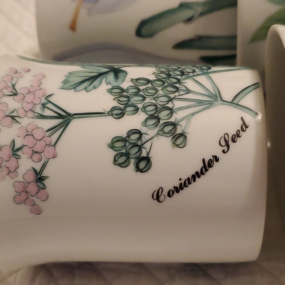 Vtg Set Of 4 Horchow Botanical Herb Mugs Cups - Picture 3 of 11